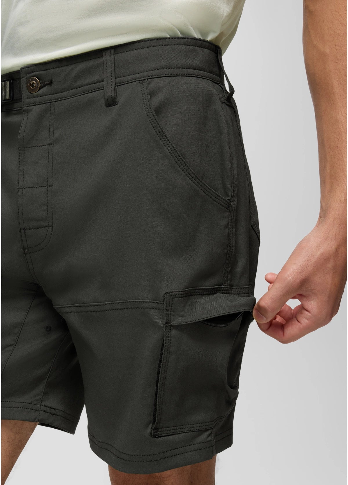 Stretch Zion™ Short - 8"