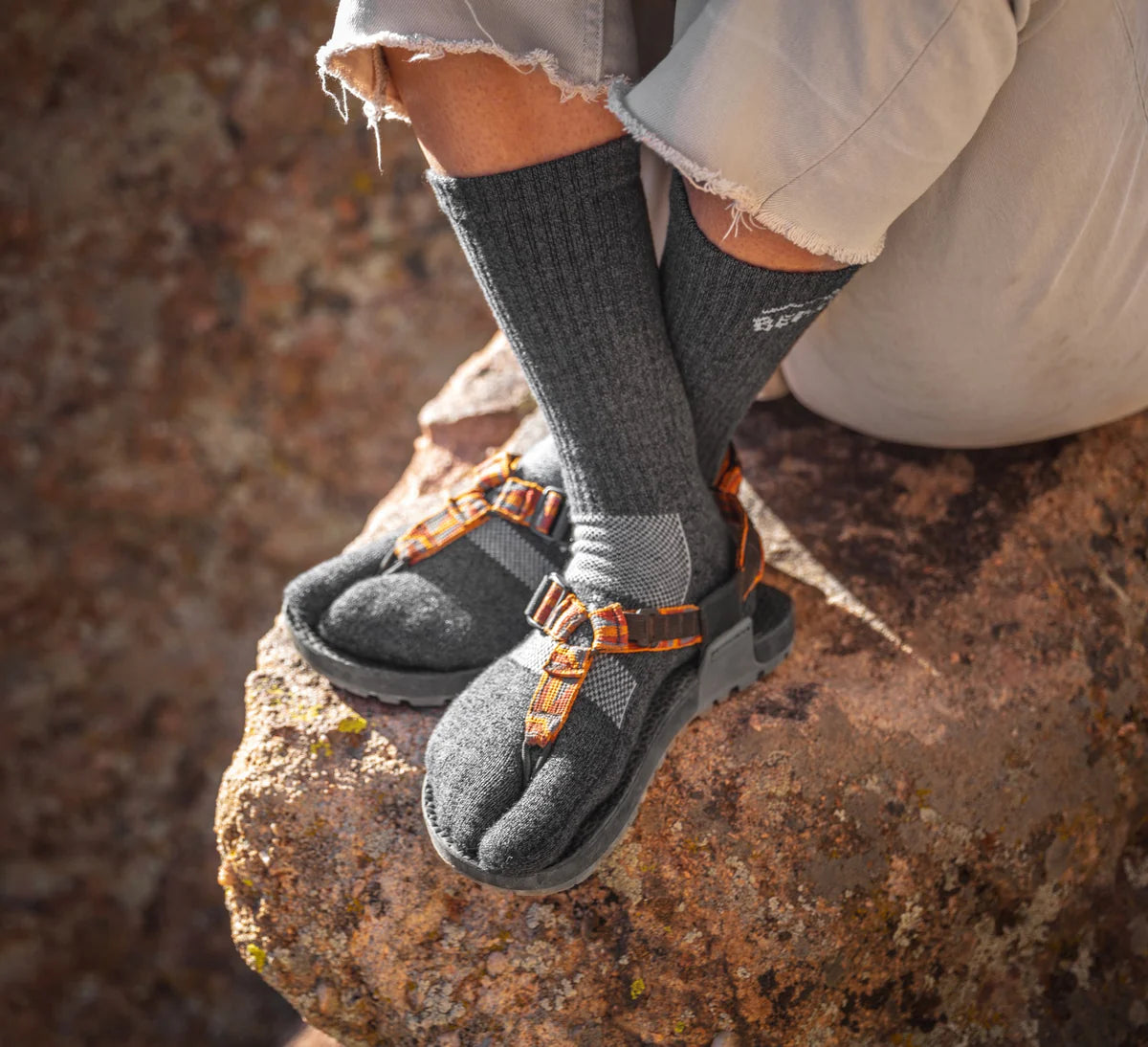 Crew Performance Split-Toe Socks