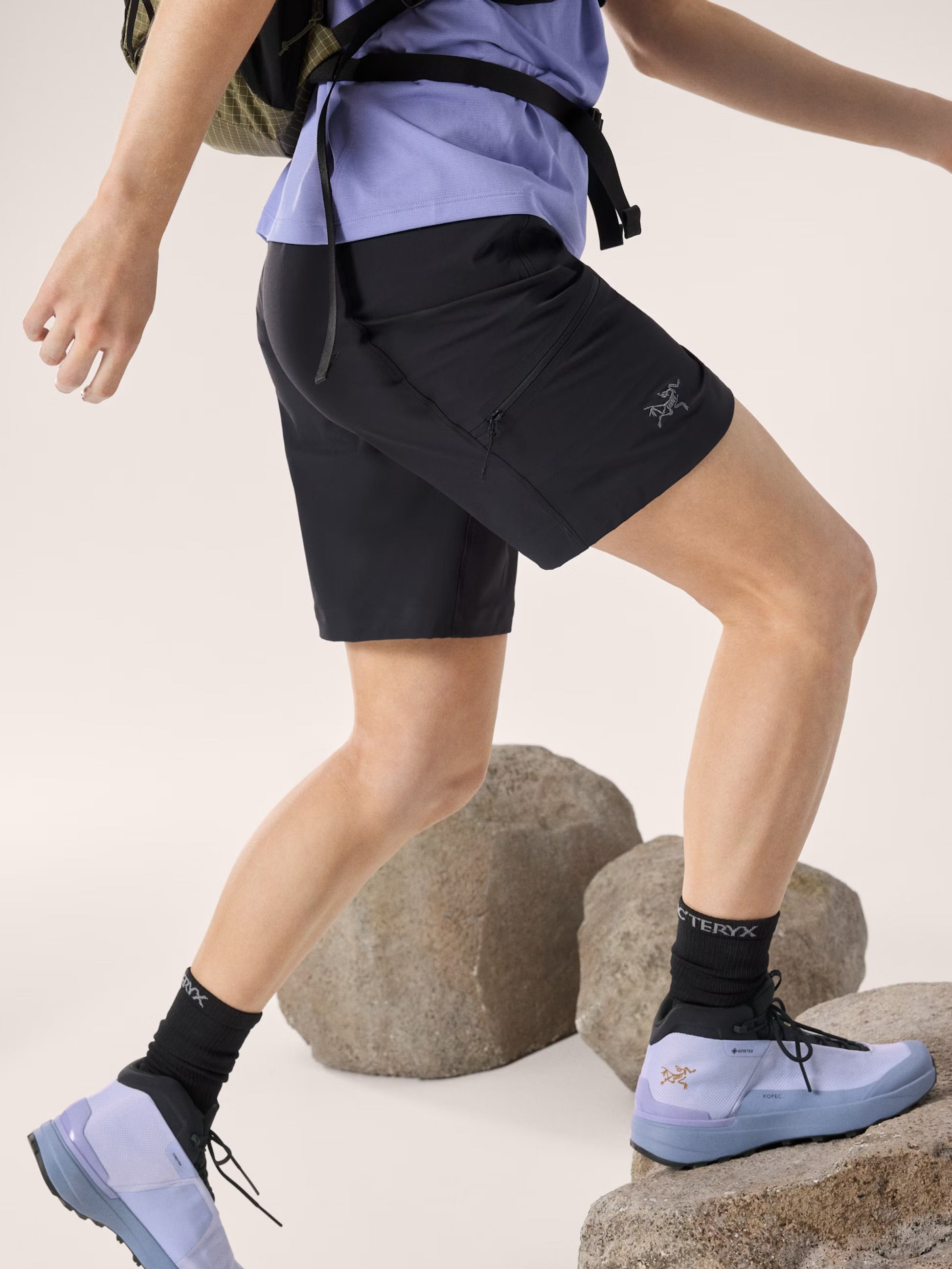 Women's Gamma Short 9"